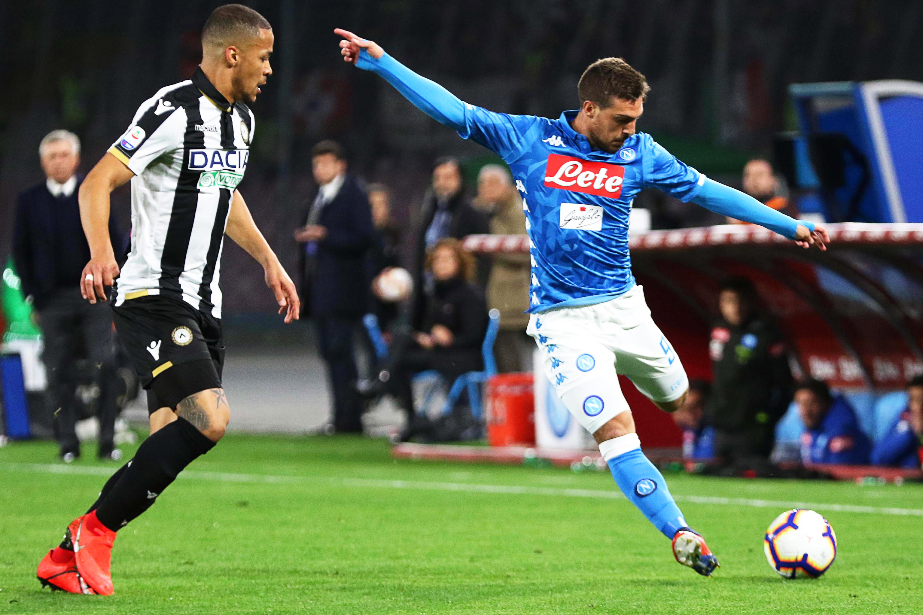 6连败！独行侠逆转国王，威少15中4背锅，状元险受伤，浓眉19+16