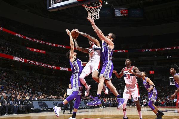 这项足球世界挑战赛落地虹口，开启“电竞+文旅”新热潮