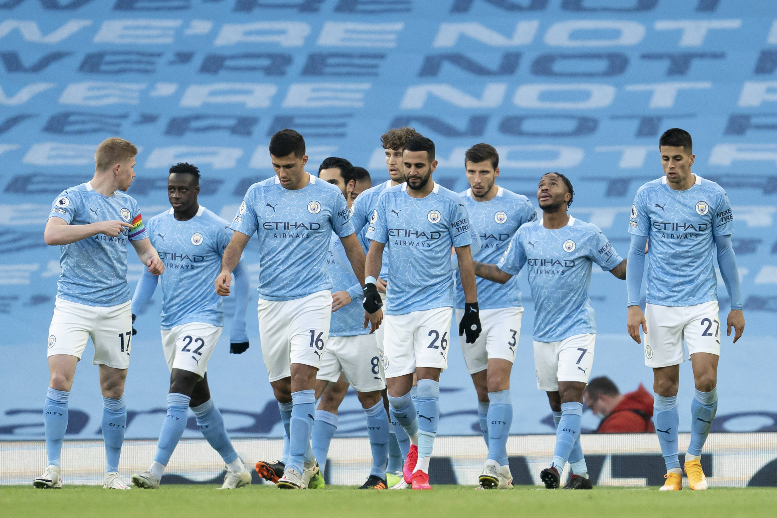 爱德华兹35分三分球创纪录 森林狼客场轻取奇才