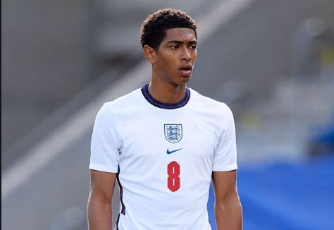 AL成为LPL第二赛段优胜者：为每一次“不留遗憾”全力以赴