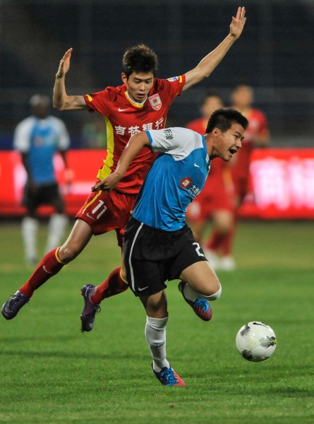 爱德华兹25+5骑士5人得分20+主场复仇森林狼