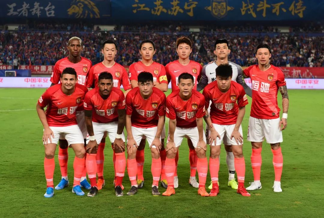 亚冠二级联赛：C罗首秀献助攻