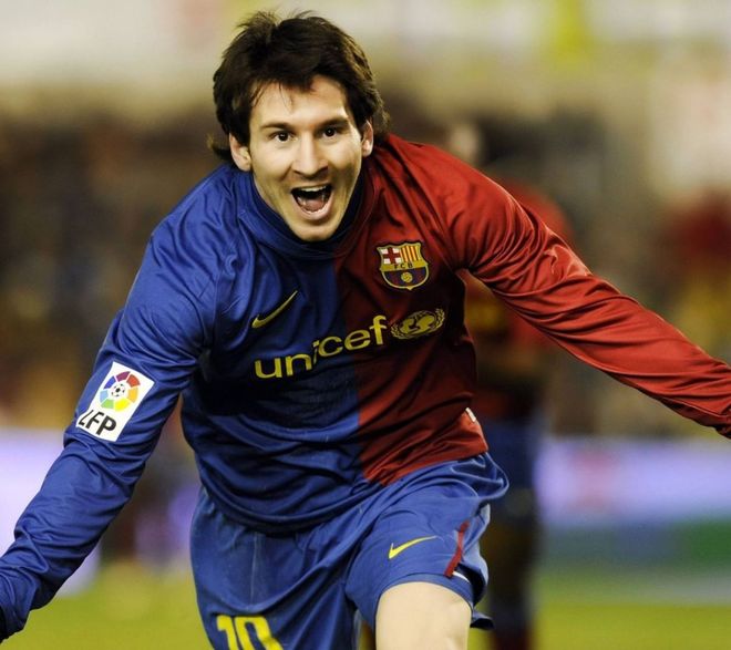 国王杯16强对阵：巴萨客战桑坦德竞技，皇马客战阿尔瓦塞特